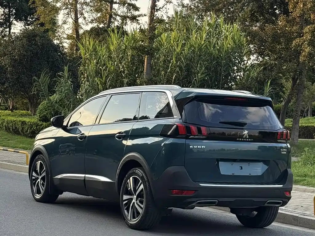 Peugeot 5008 — миниатюра 4