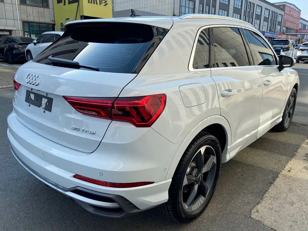 Audi Q3 — миниатюра 21
