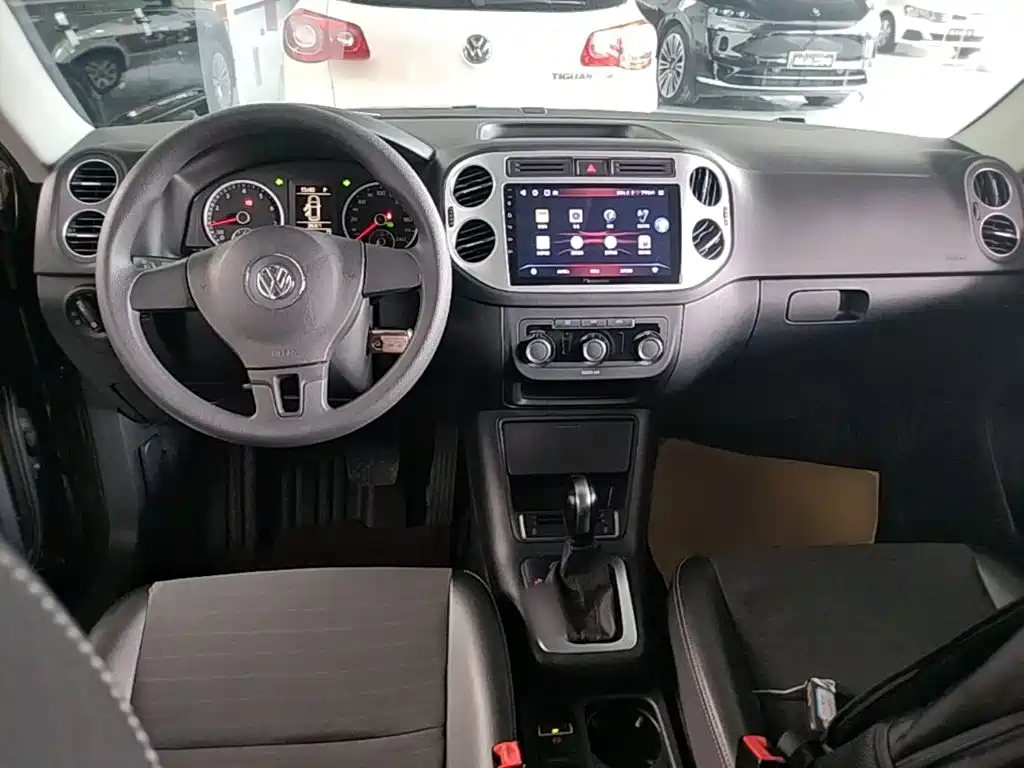 Volkswagen Tiguan — миниатюра 10