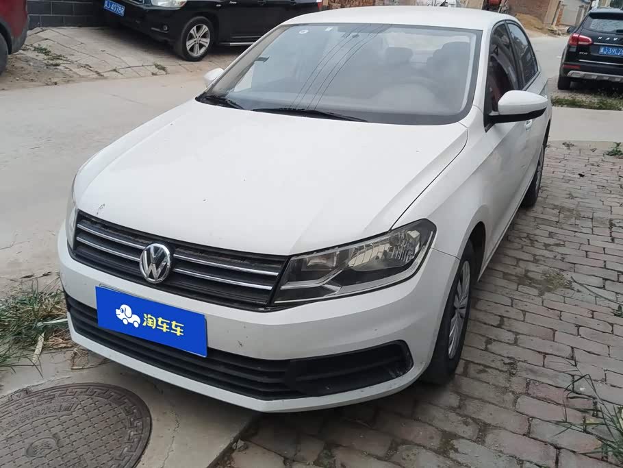 Volkswagen Santana 1.5 л 2022 г. Белый, пробег 24000 км