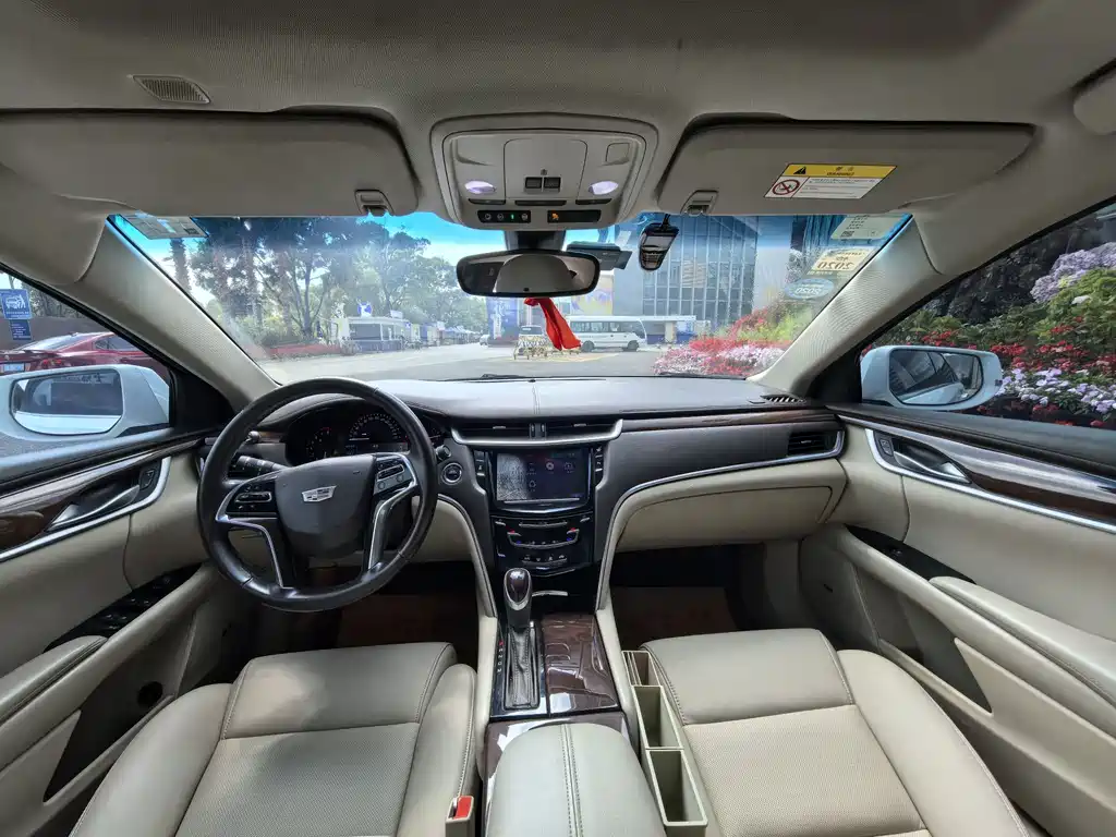 Cadillac XTS — миниатюра 10