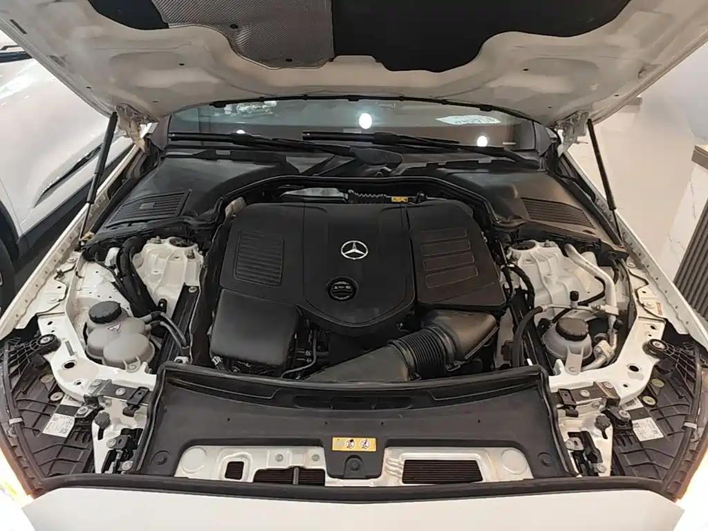Mercedes-Benz C-Class — миниатюра 20