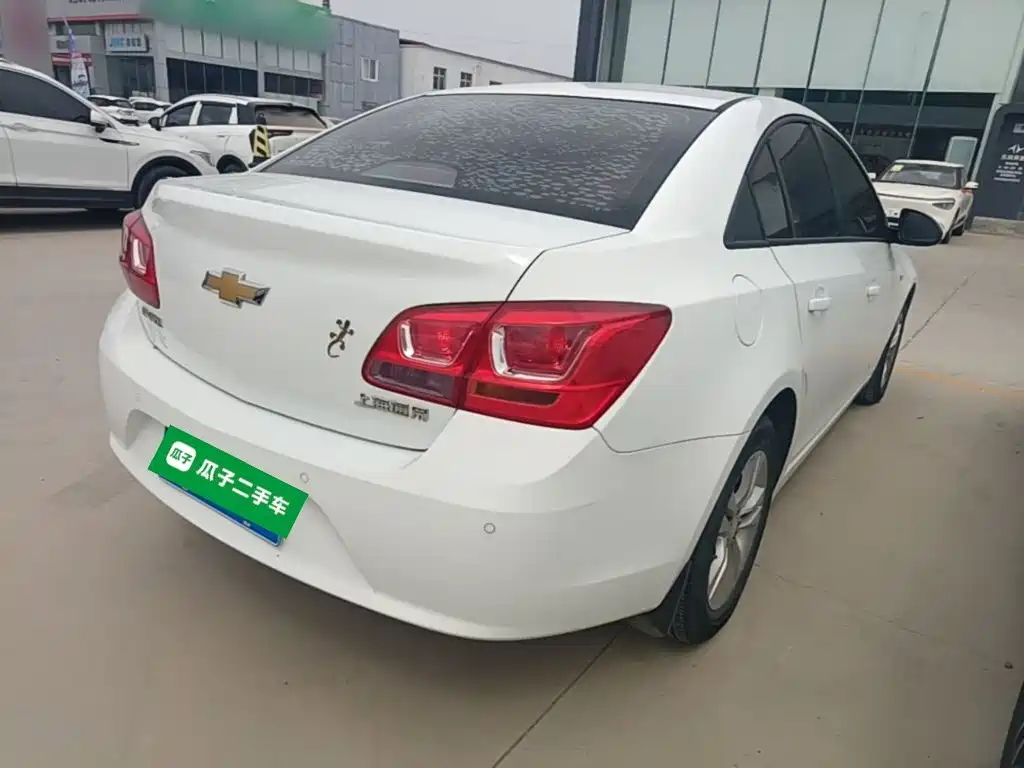 Chevrolet Cruze — миниатюра 7