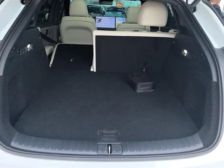 Li Auto i6 2025 Standard
