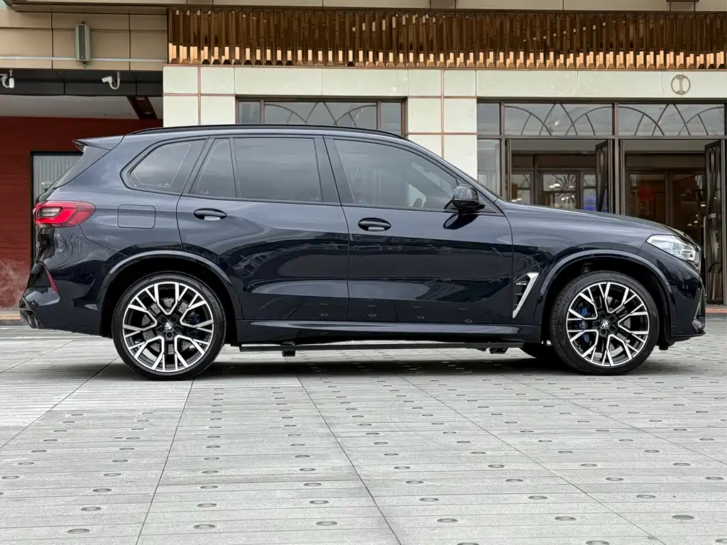 BMW X5 M