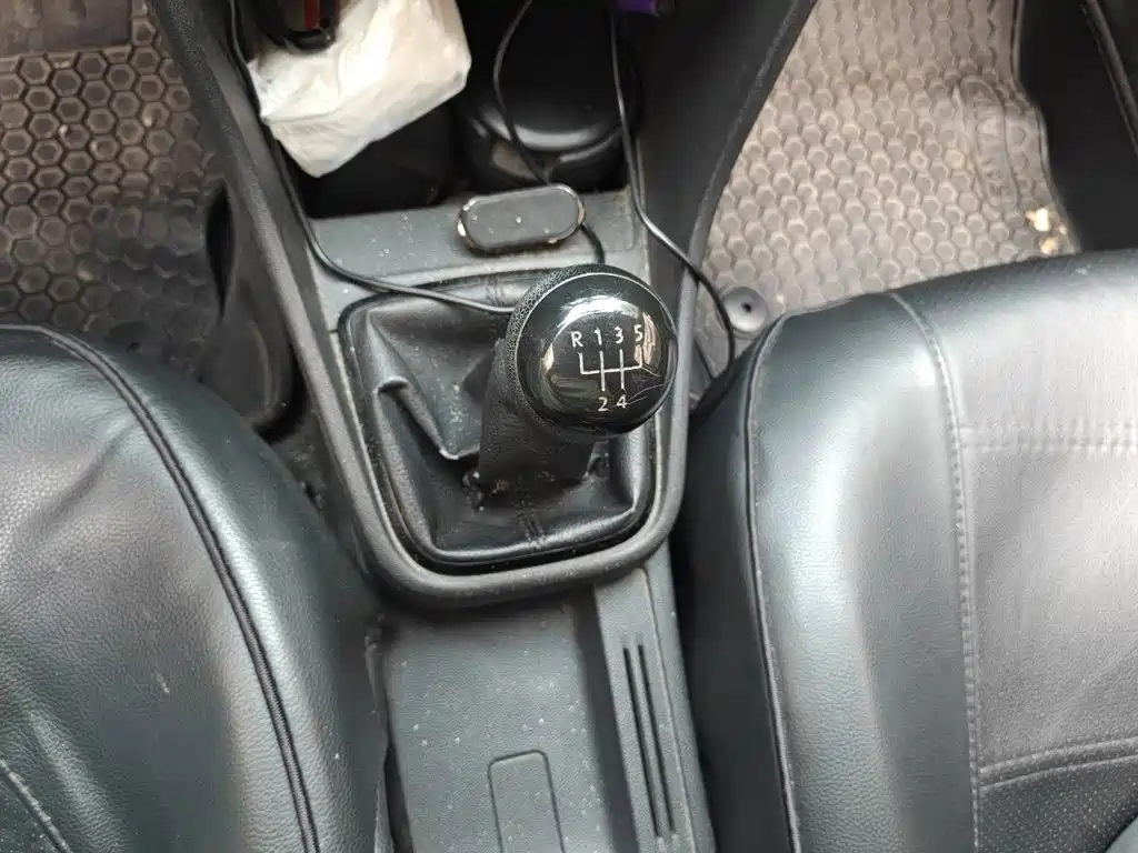 Volkswagen Santana — миниатюра 15