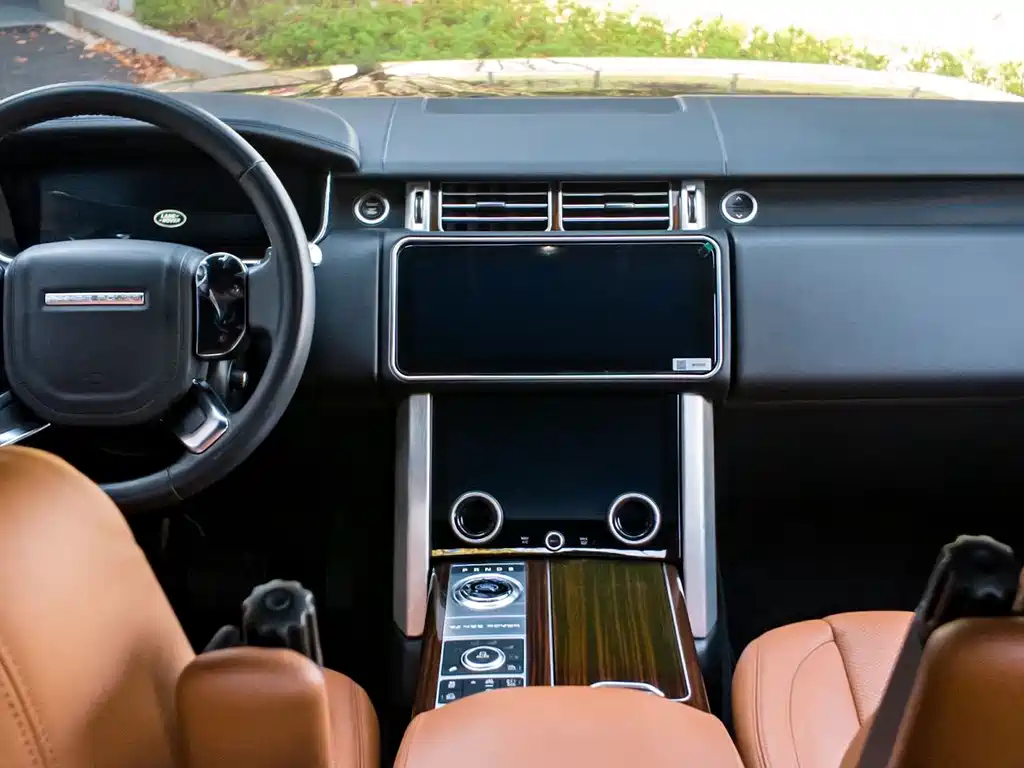 Land Rover Range Rover — миниатюра 13
