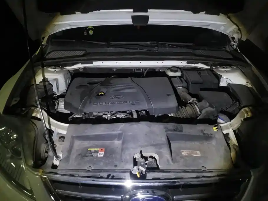 Ford Mondeo — миниатюра 10