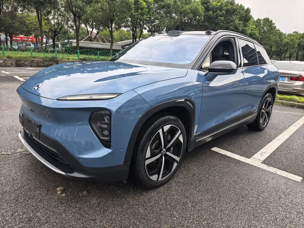 NIO ES7