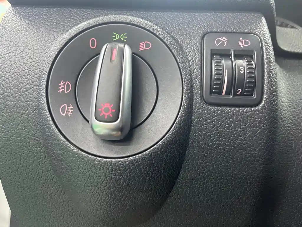 Volkswagen Tiguan — миниатюра 18