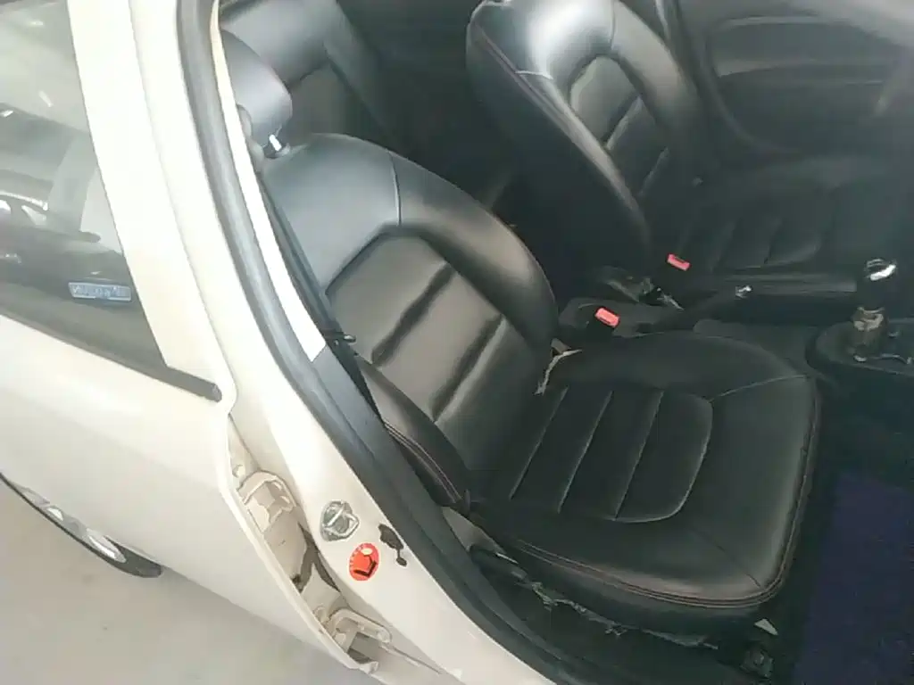 Geely King Kong — миниатюра 25