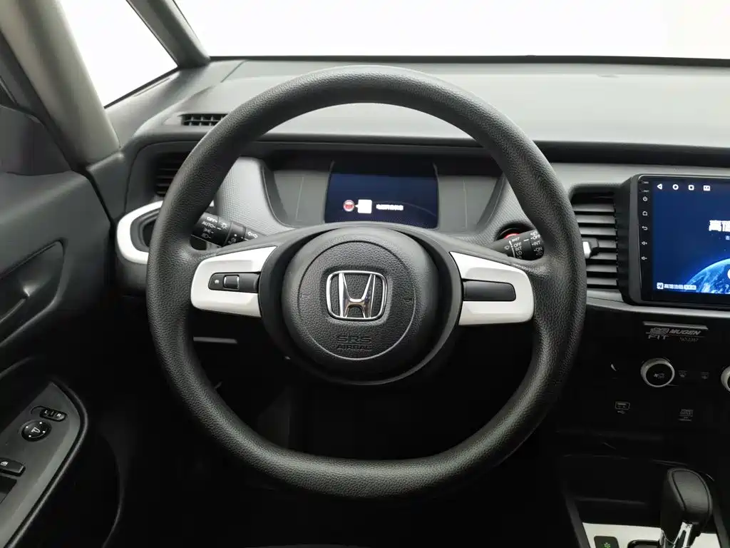 Honda Fit — миниатюра 11