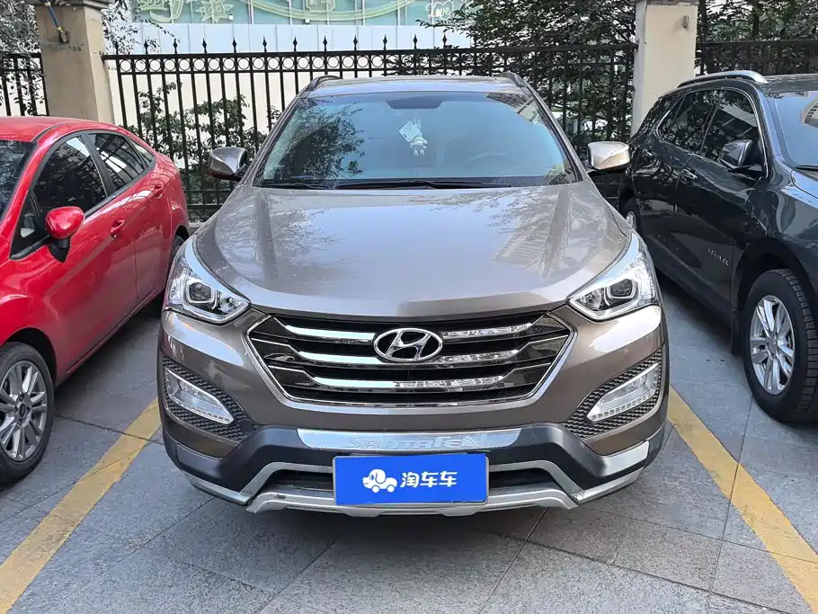 Hyundai Santa Fe — миниатюра 2