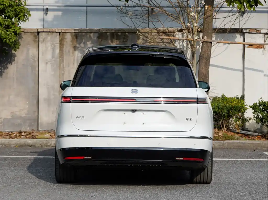 NIO NIO ES8