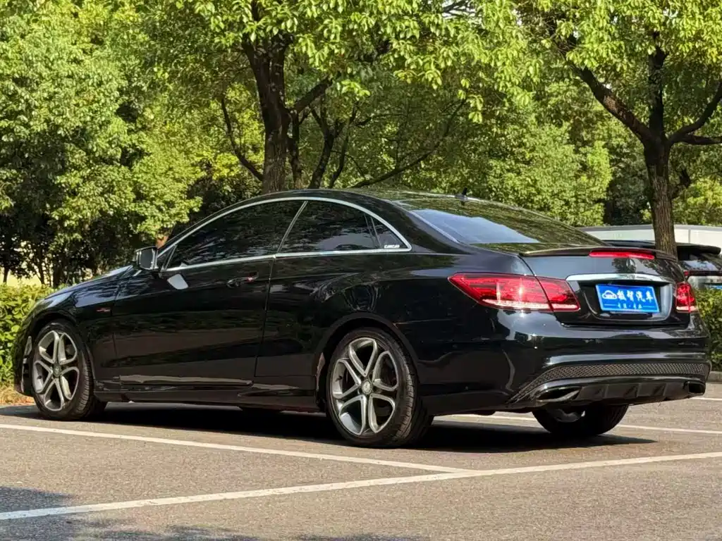 Mercedes-Benz E-Class (Import) — миниатюра 7