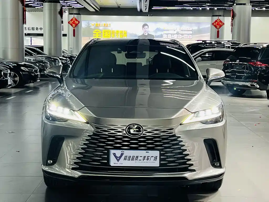 Lexus RX — миниатюра 2
