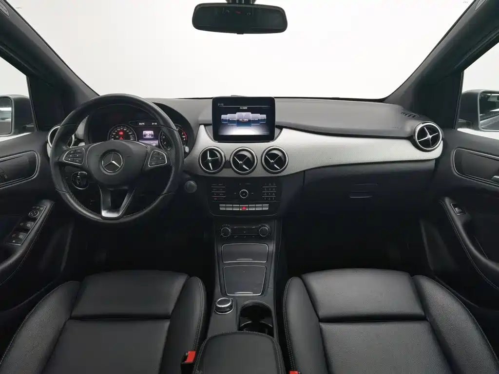 Mercedes-Benz B-Class — миниатюра 5