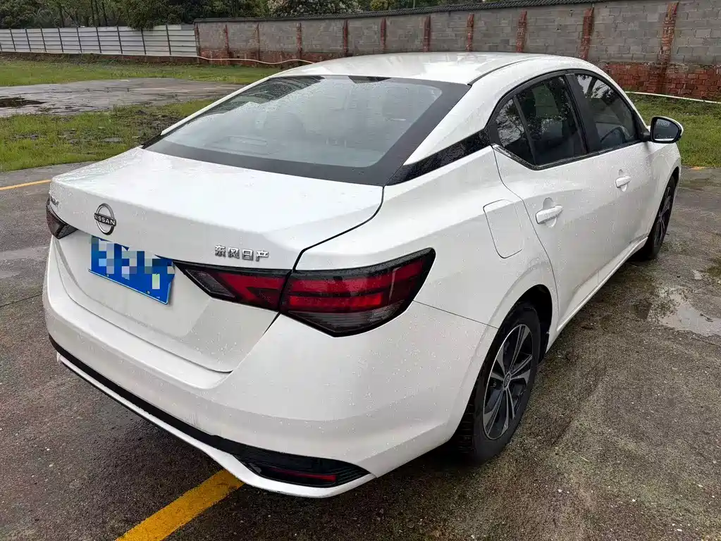 Nissan Sylphy — миниатюра 4