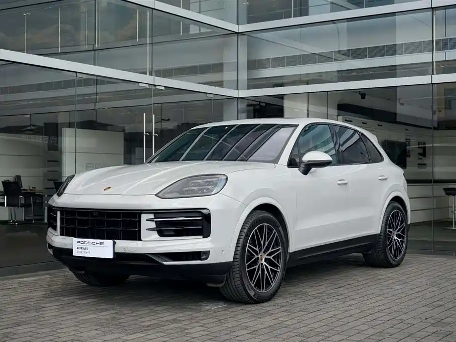 Porsche Cayenne 2025