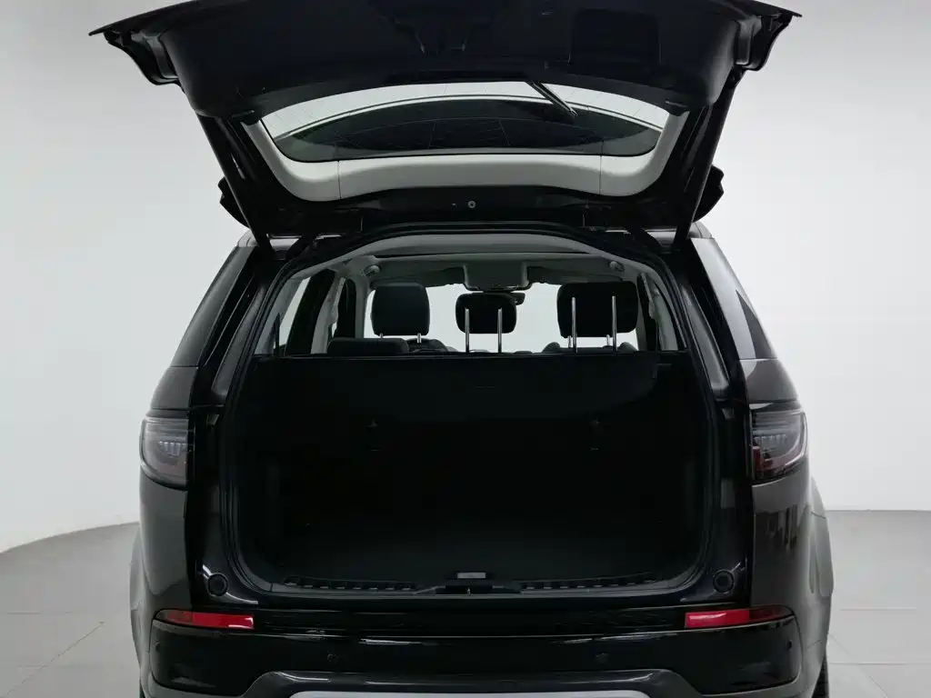 Land Rover Discovery Sport — миниатюра 16