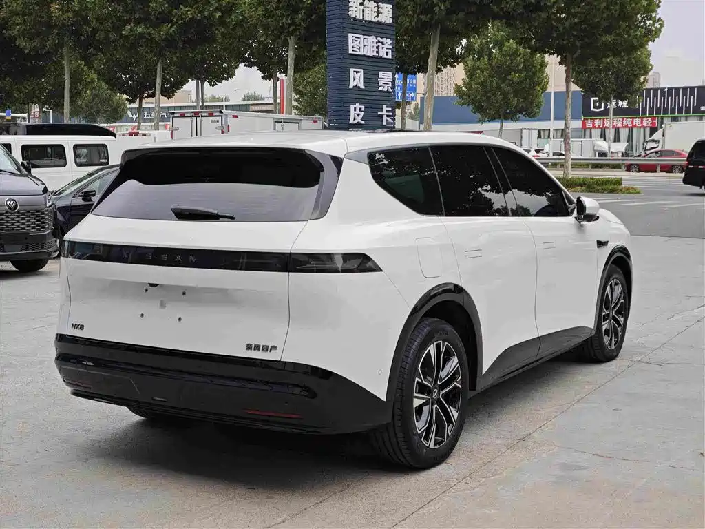 Nissan 日产NX8 — миниатюра 4