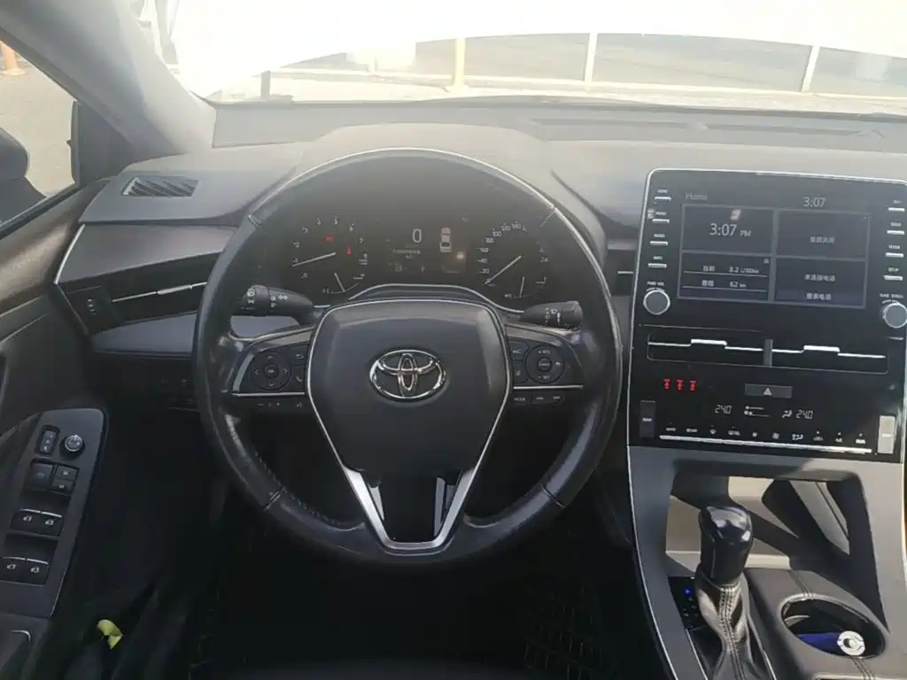 Toyota Avalon — миниатюра 11