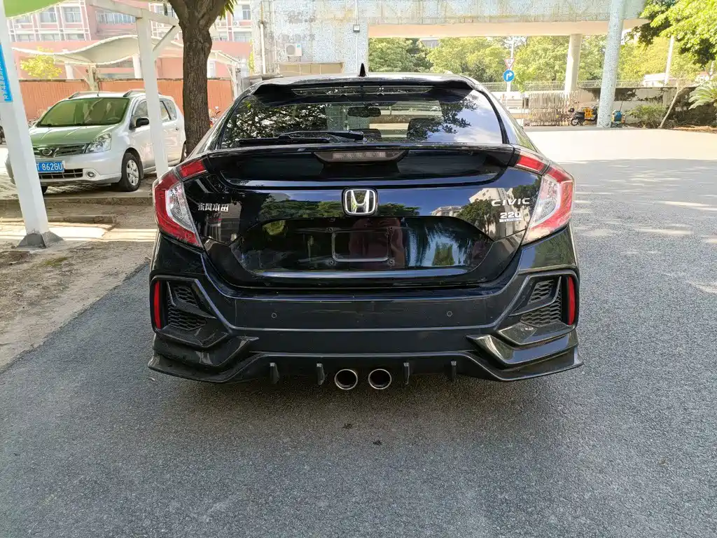 Honda Civic — миниатюра 13