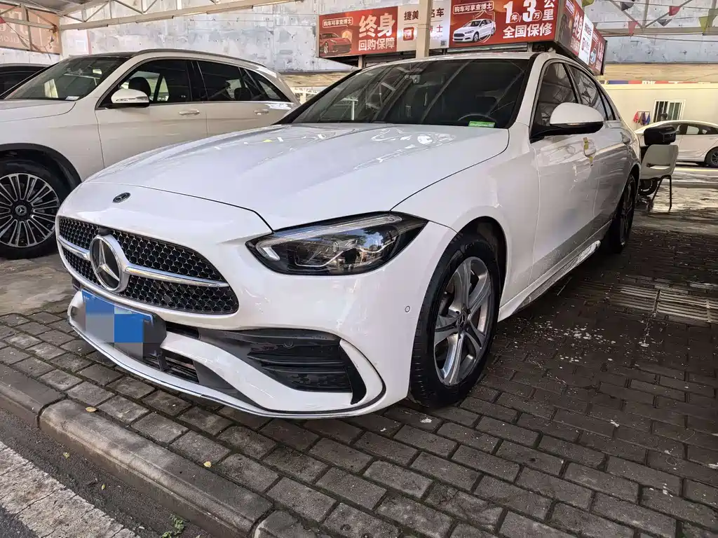 Mercedes-Benz C-Class 2021