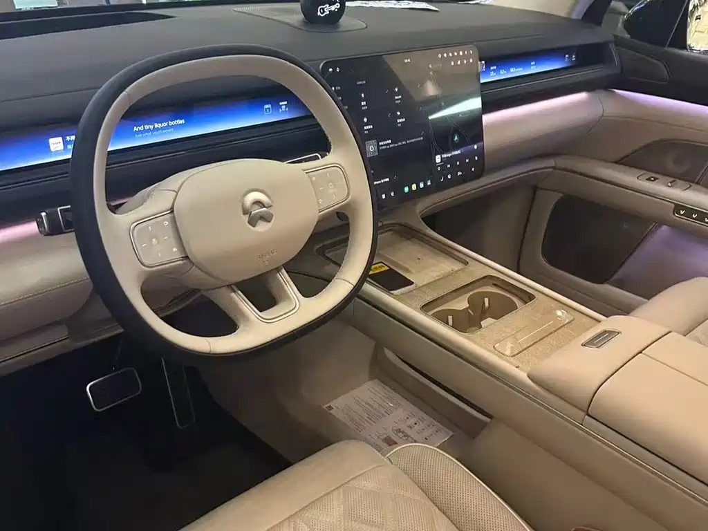 NIO ES8 2026 мест Executive Luxury