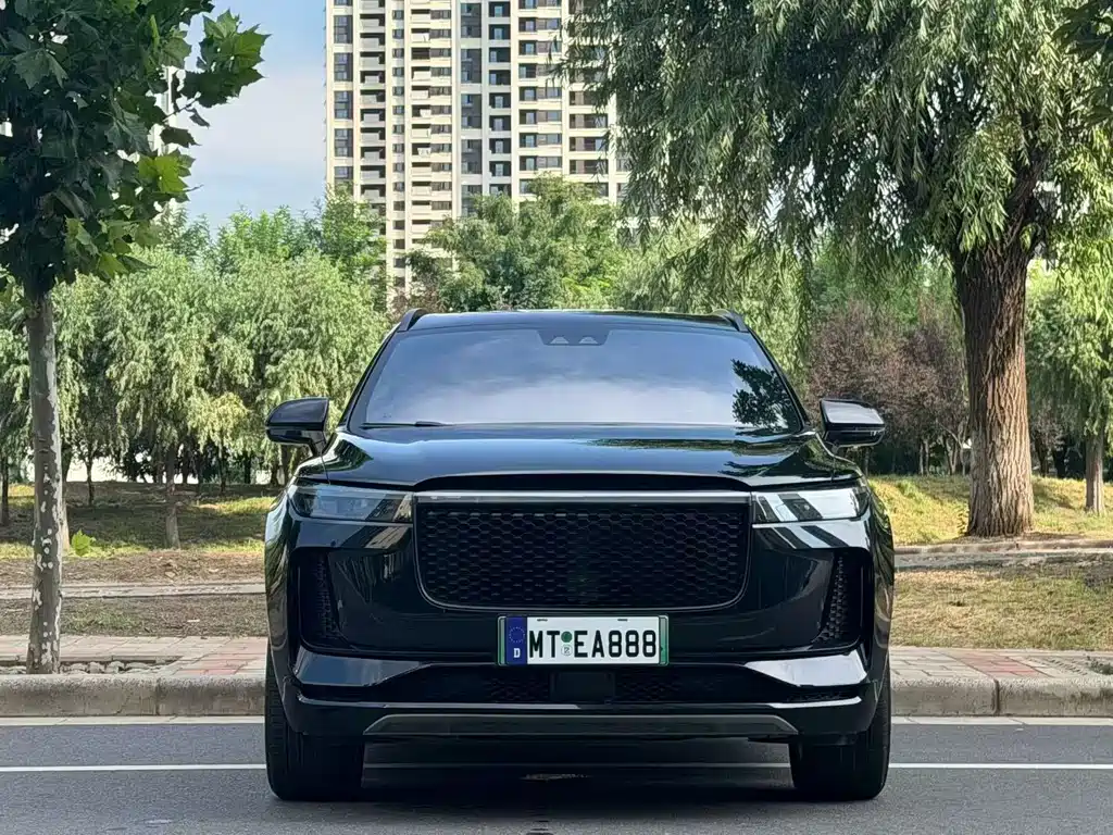 Li Auto Li ONE — миниатюра 2