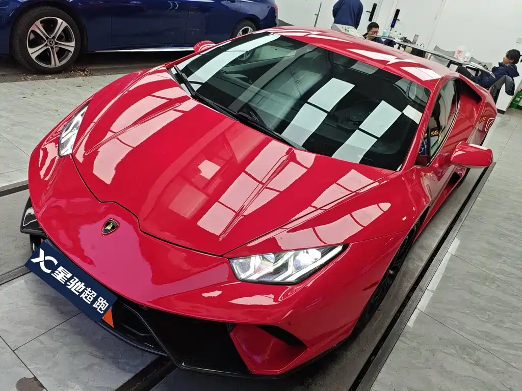 Купить Lamborghini Huracán