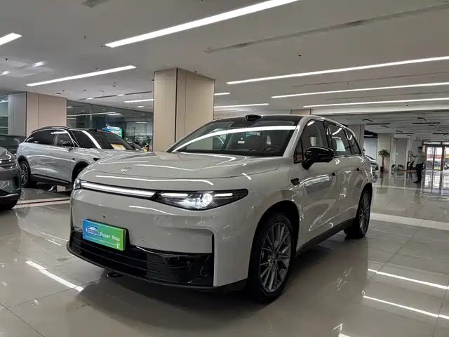 2025 Leapmotor C10