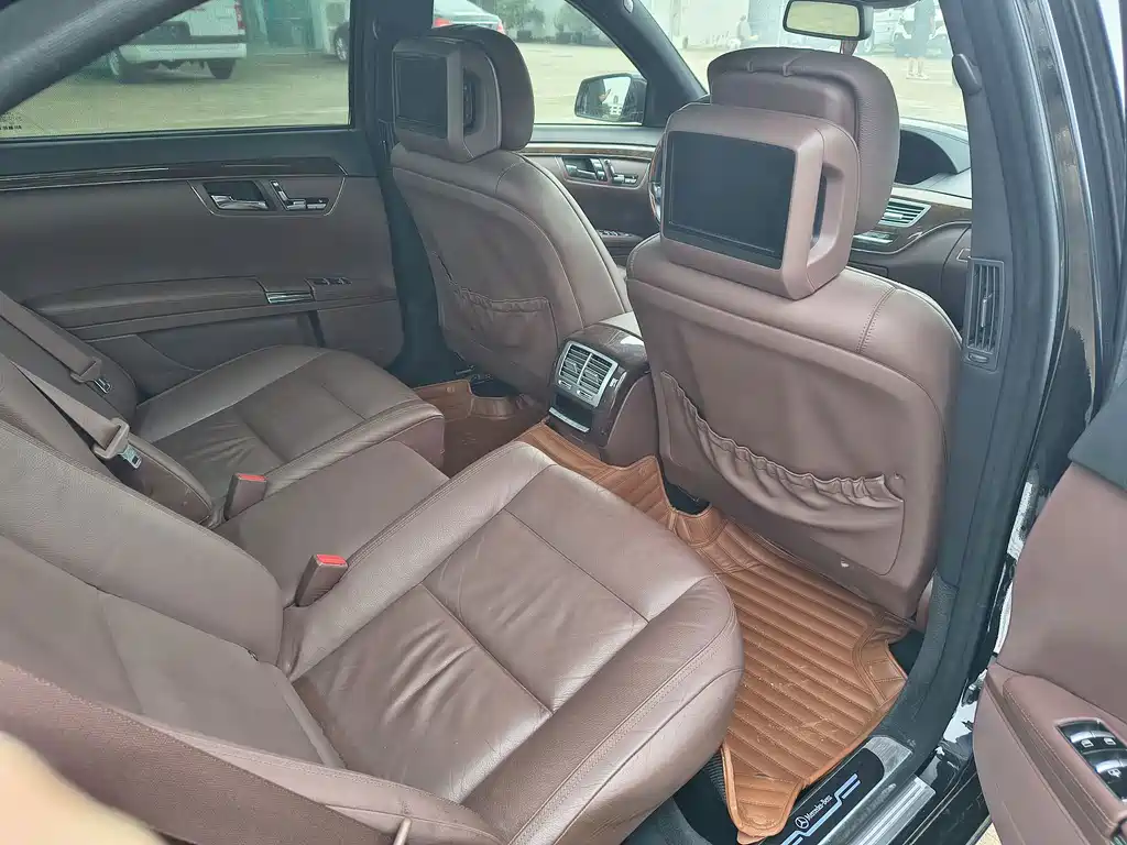 Mercedes-Benz S-Class — миниатюра 9