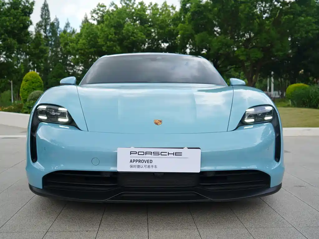 Porsche Taycan — миниатюра 2