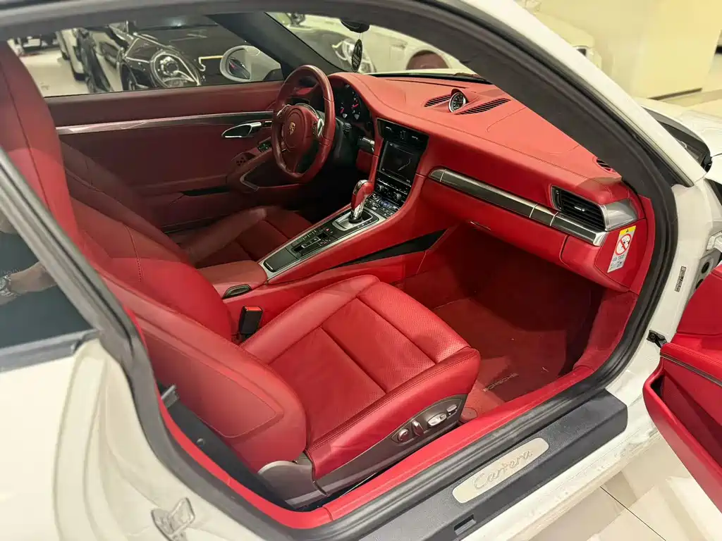 Porsche 911 — миниатюра 5