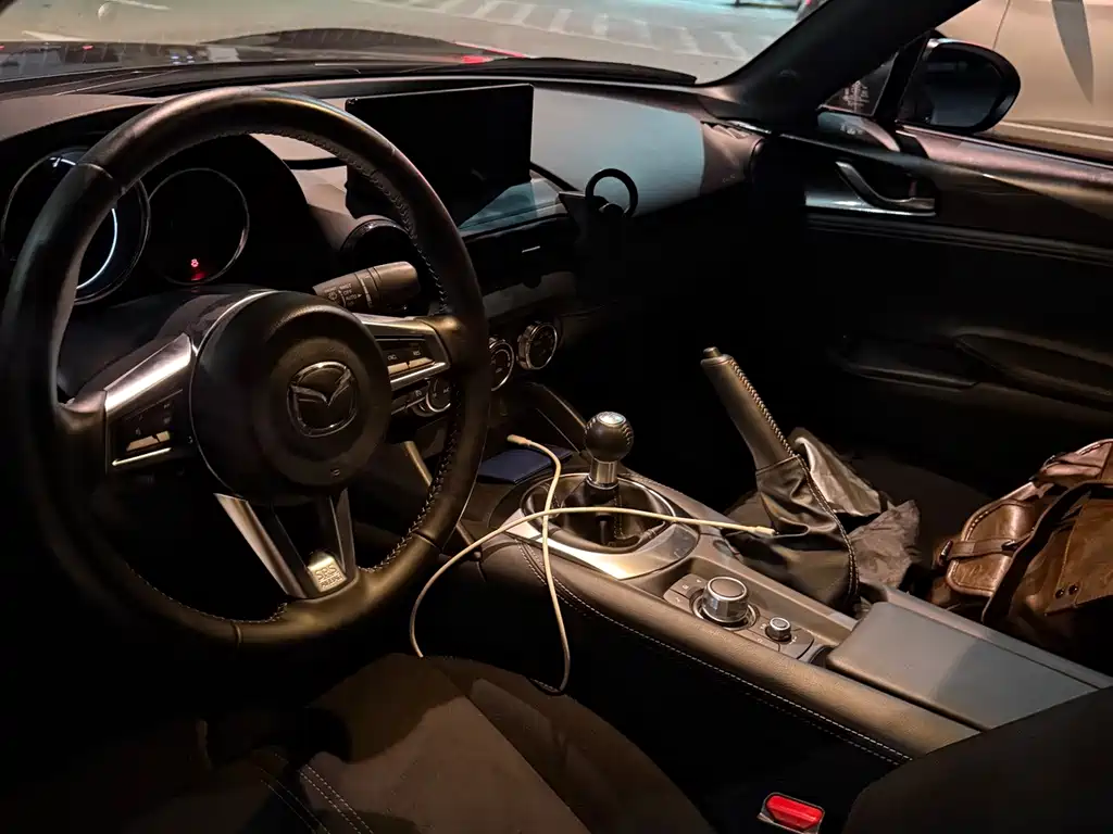 Mazda MX-5 — миниатюра 3