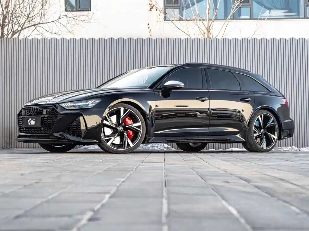 Audi RS 6 2021
