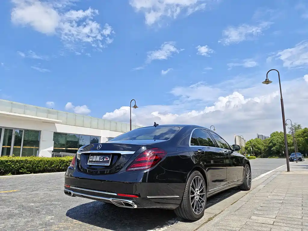 Mercedes-Benz S-Class — миниатюра 10