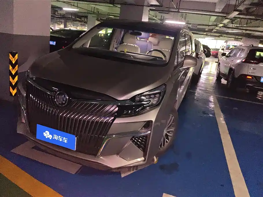 Buick GL8 2023