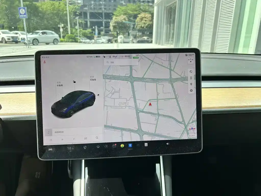 Tesla Model 3 — фотографии объявления, Фото 13