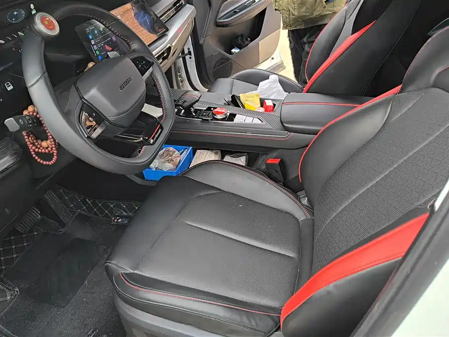 CHANGAN CHANGAN AUCHAN Z6