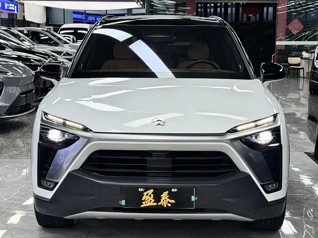 NIO ES8 — миниатюра 2