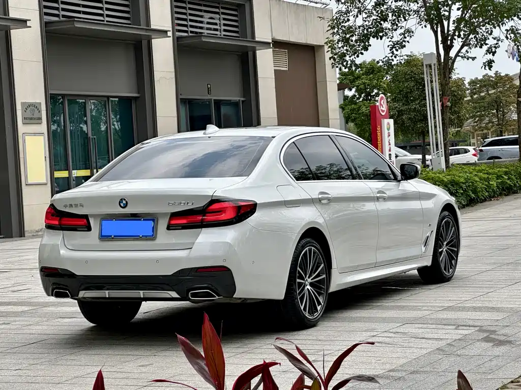 BMW 5 Series 5 2024 530Li Lead M Sport