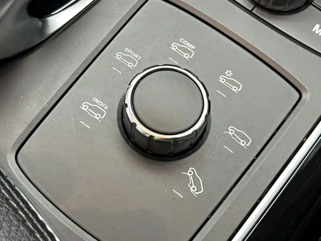 Mercedes-Benz GLS — миниатюра 16