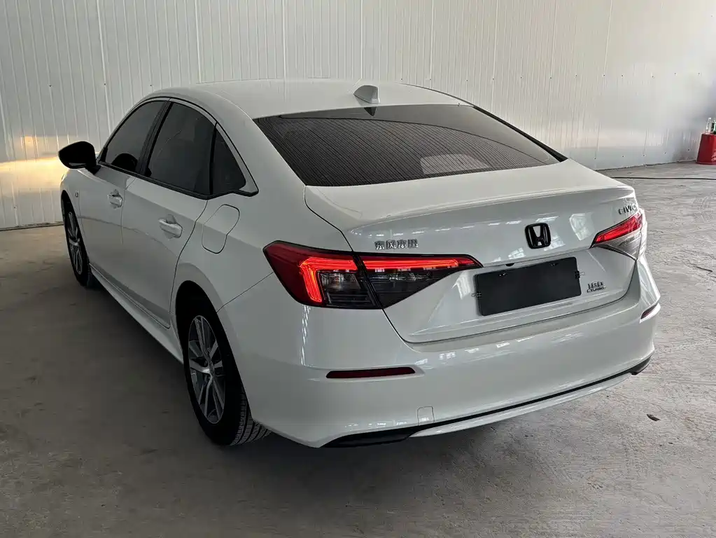 Honda Civic — миниатюра 6