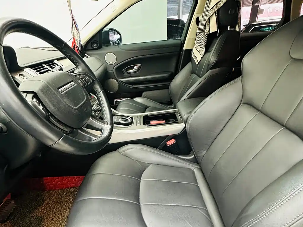 Land Rover Range Rover Evoque 2016 2.0T SE