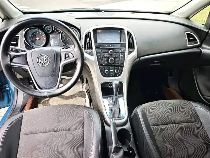 Buick Excelle — миниатюра 4