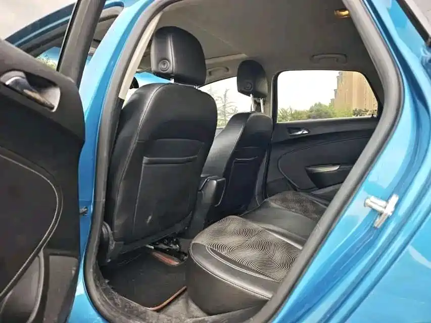 Buick Excelle — миниатюра 6