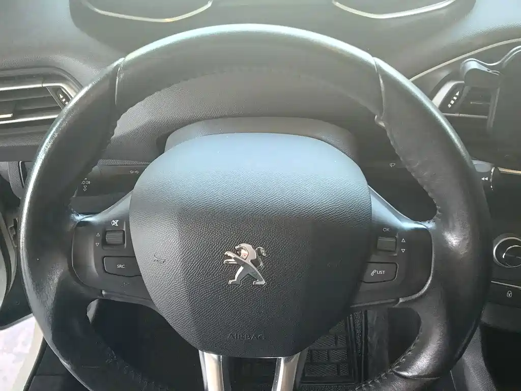 Peugeot 308S — миниатюра 6