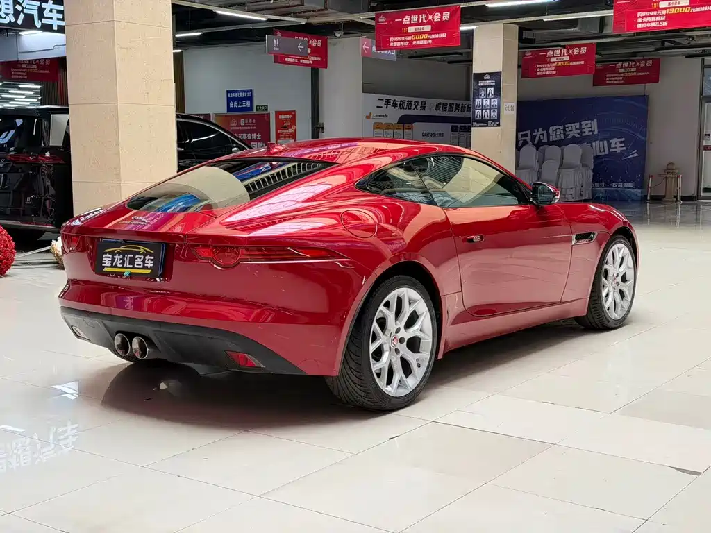 JAGUAR F TYPE